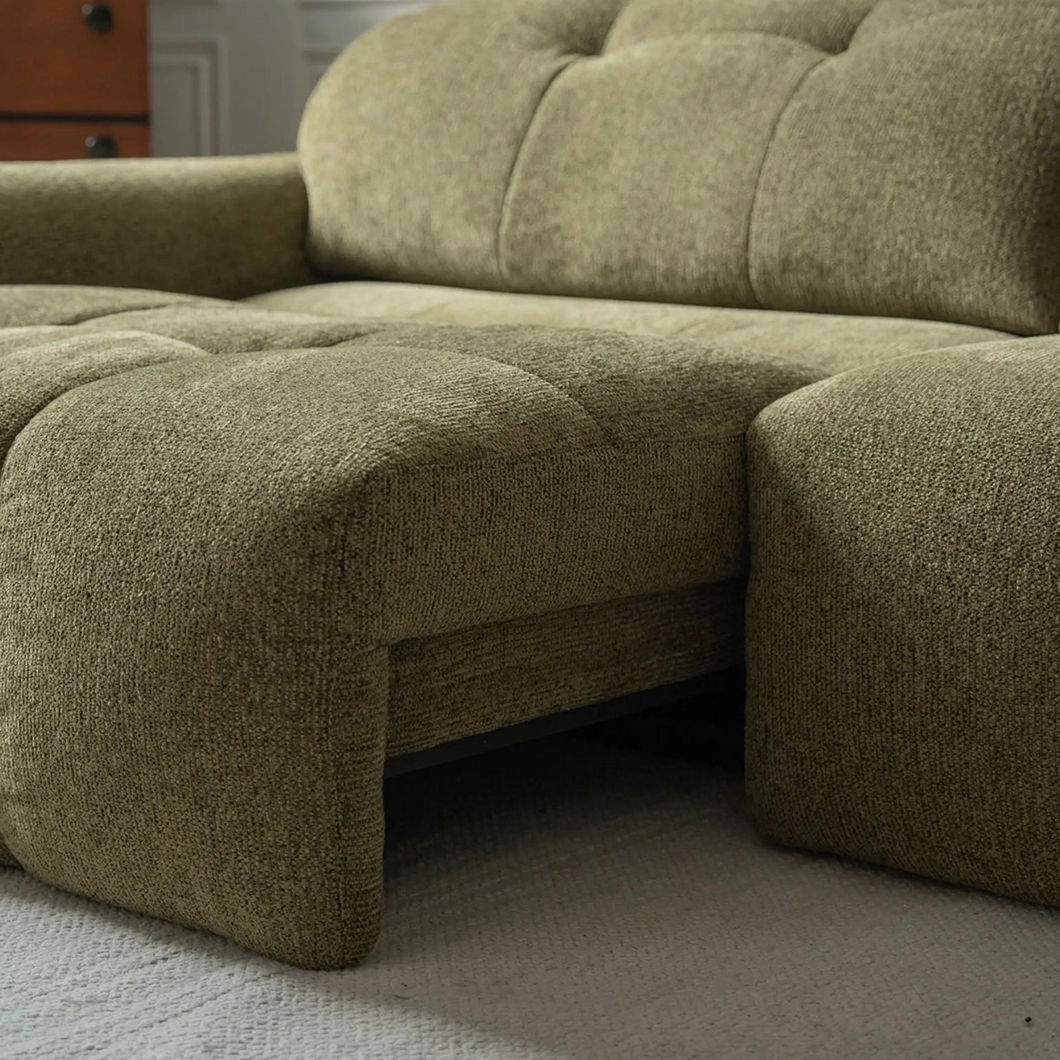 Nara Extendable Sofa