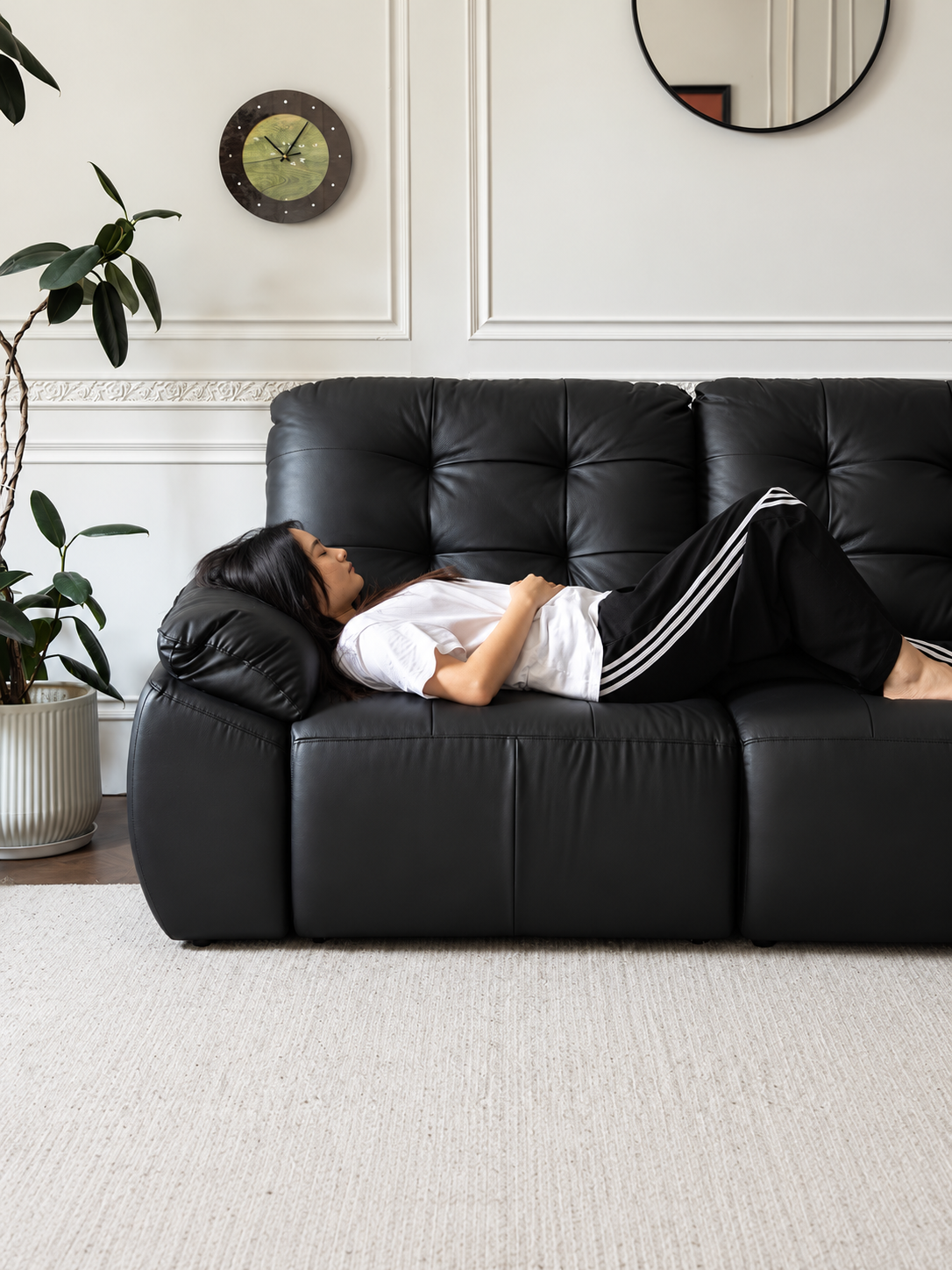 Camilia Extendable Sofa