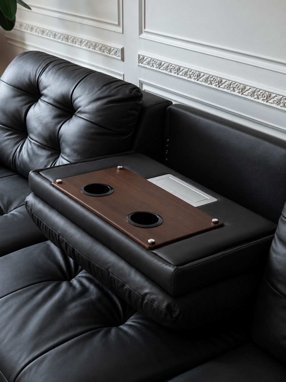 Camilia Extendable Sofa