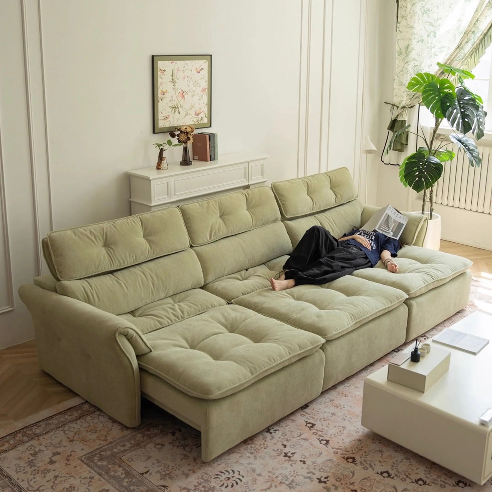 Benjamin Extendable Sofa