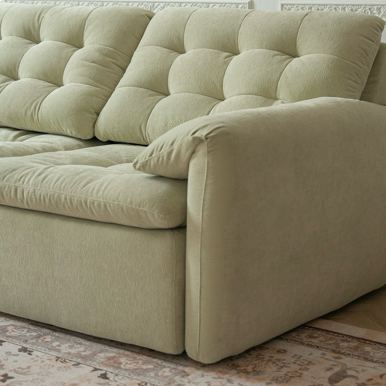 Tiffany Extendable Sofa in Chenille